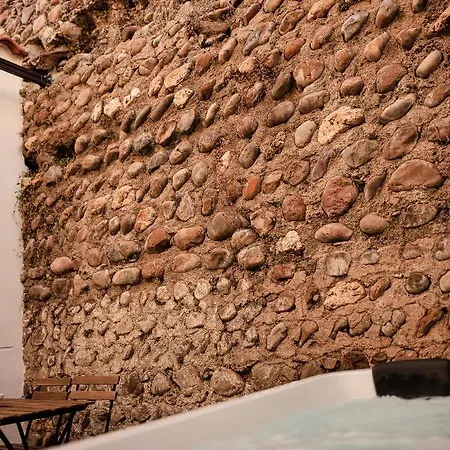 La Albora Kır Evi